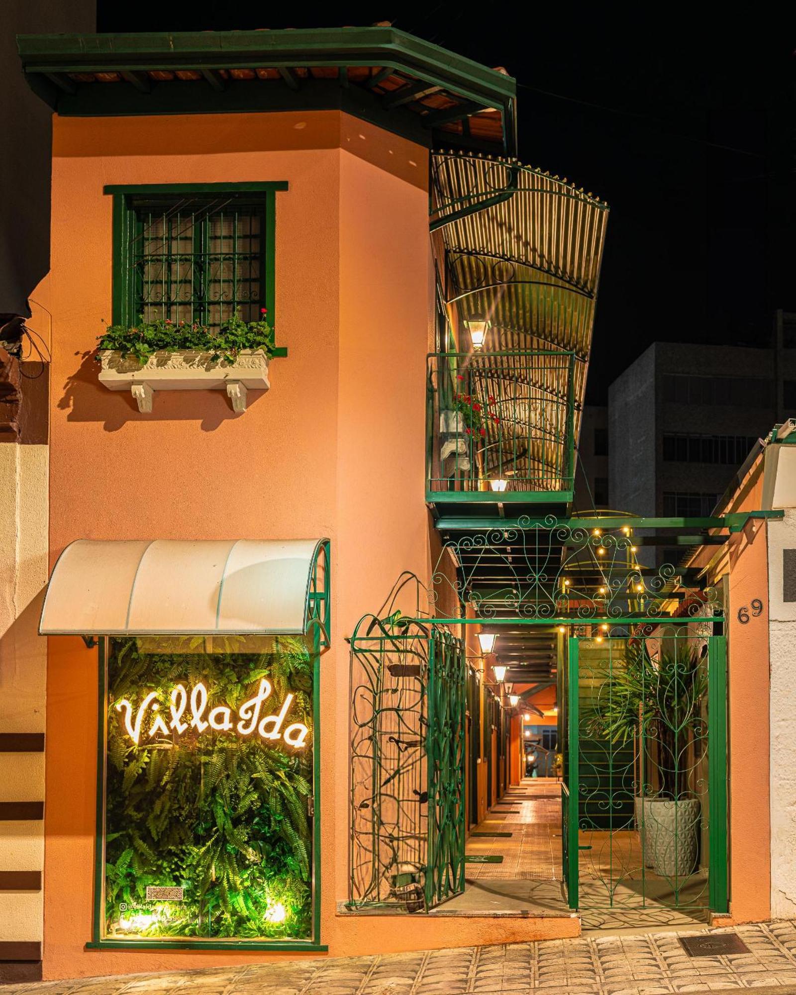 Villa Ida Acomodacoes, Suites Aconchegantes E Charmosas No Centro Serra Negra  Exterior foto